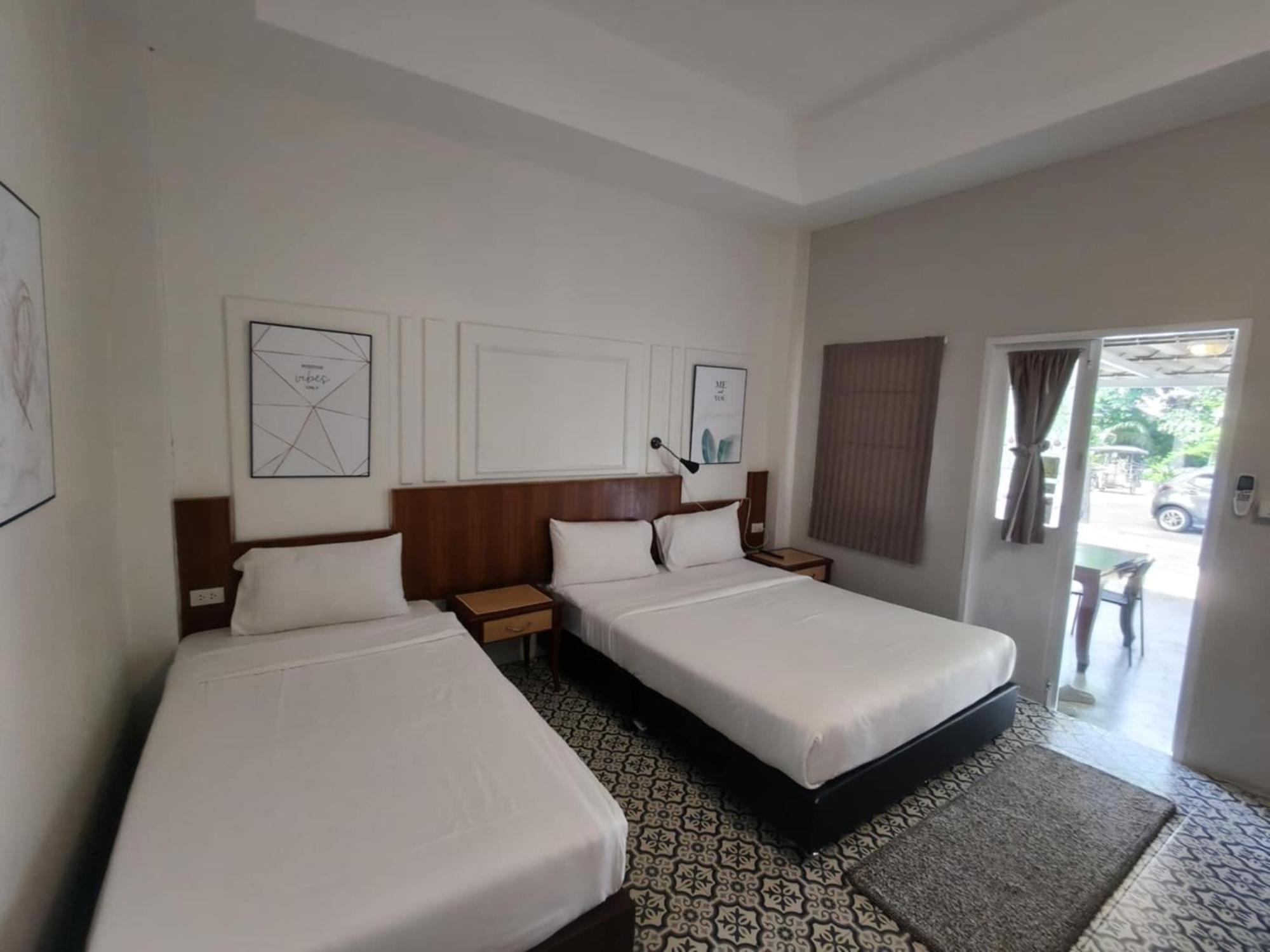 The Monkey Resort Donheang Prachuap Khiri Khan Bagian luar foto