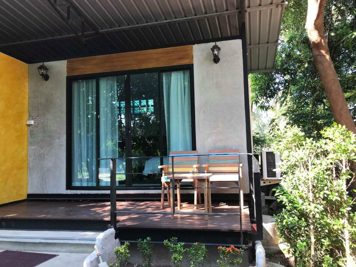 The Monkey Resort Donheang Prachuap Khiri Khan Bagian luar foto