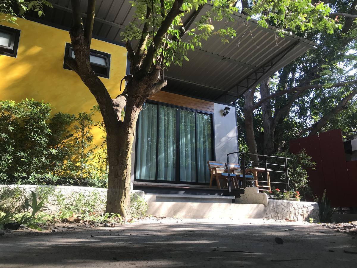 The Monkey Resort Donheang Prachuap Khiri Khan Bagian luar foto
